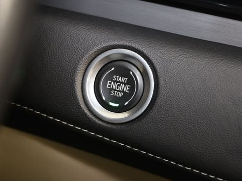 Used 2021 Cadillac Escalade ESV Premium Luxury AWD/4WD image 35