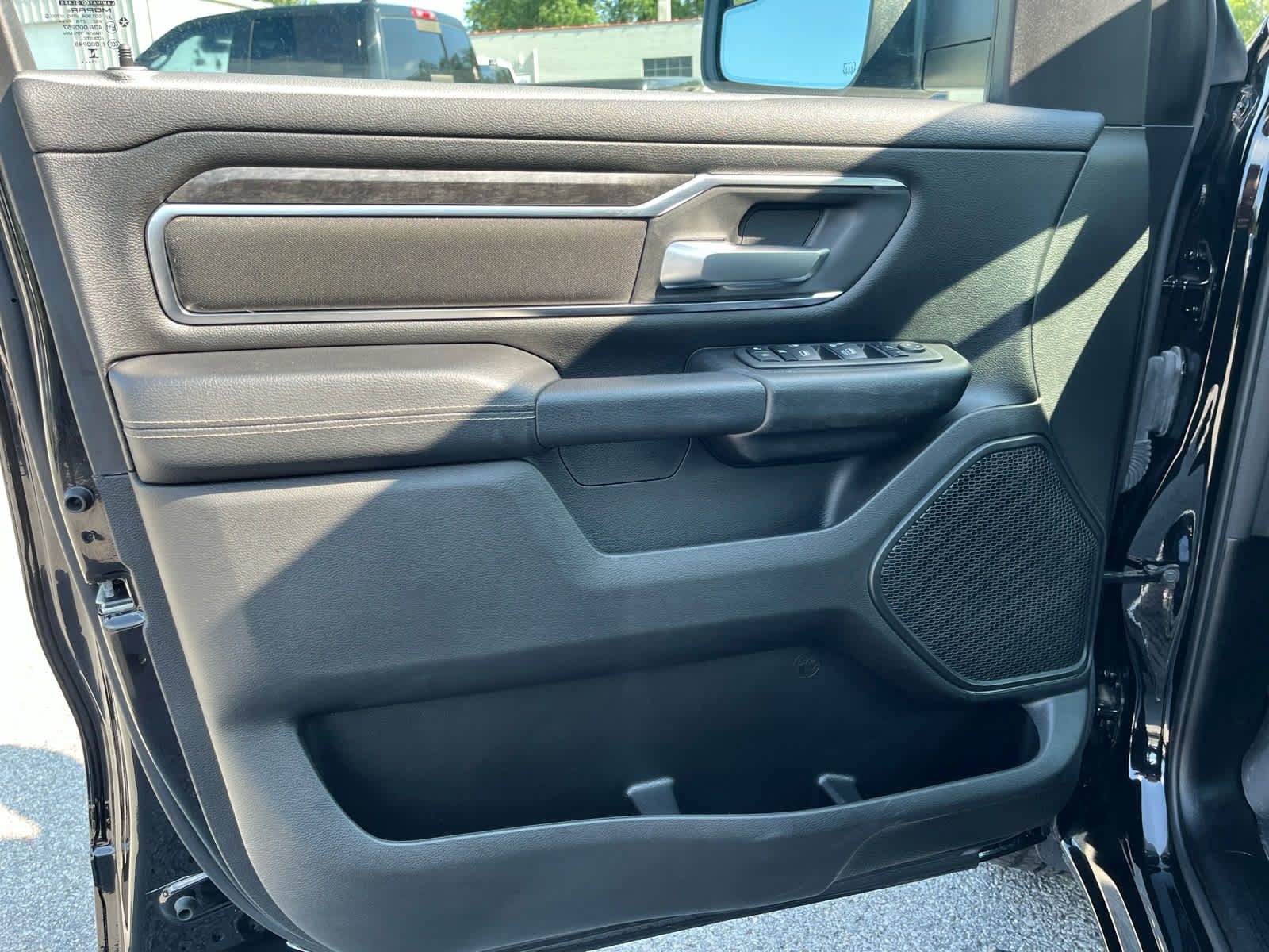 Used 2024 RAM 1500 Big Horn AWD/4WD image 11
