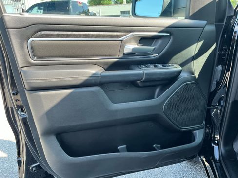 Used 2024 RAM 1500 Big Horn AWD/4WD image 11
