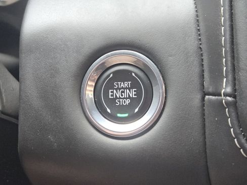 Used 2023 GMC Yukon XL Denali Ultimate AWD/4WD image 22