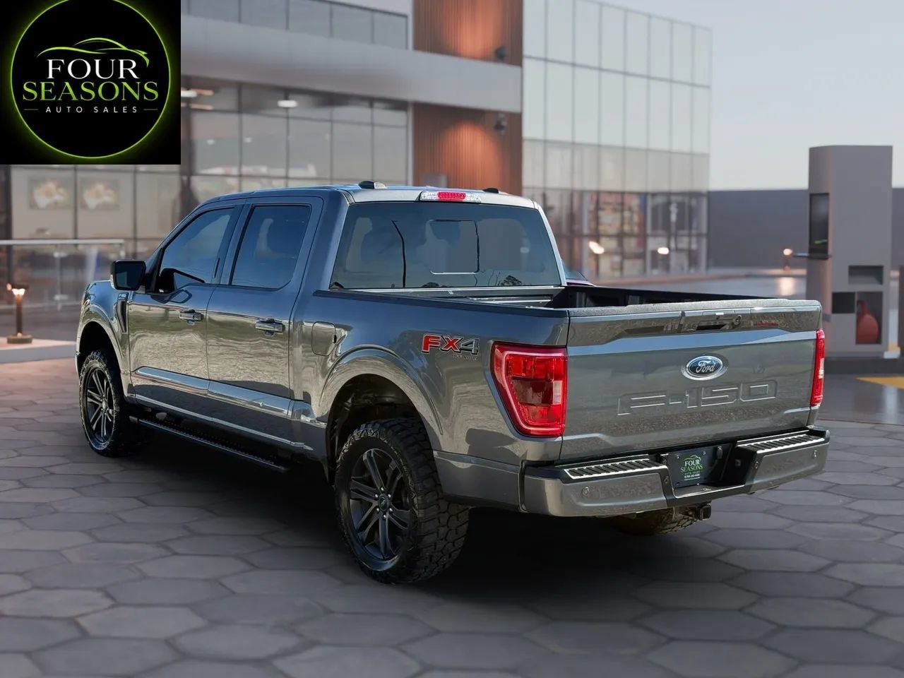 Used 2021 Ford F150 XLT w/ Equipment Group 302A High AWD/4WD image 2