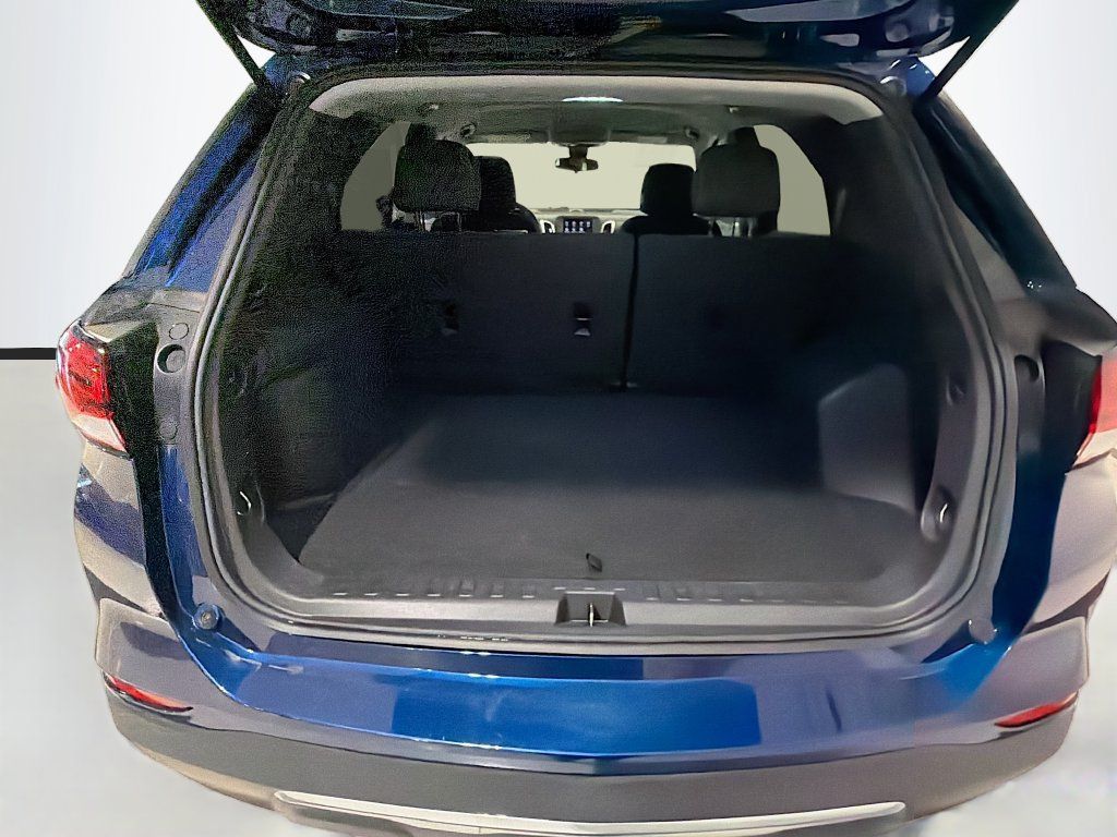 Used 2022 Chevrolet Equinox LT FWD image 26