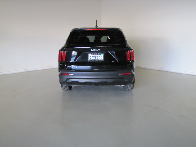 Used 2023 Kia Sorento LX FWD image 46