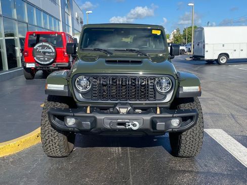 Used 2024 Jeep Wrangler Unlimited Rubicon 392 AWD/4WD image 3