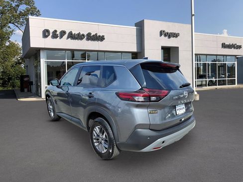 Used 2023 Nissan Rogue S AWD/4WD image 3