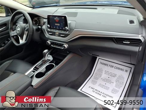 Certified 2025 Nissan Altima 2.5 SR image 12