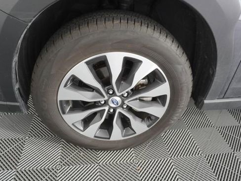 Certified 2025 Subaru Outback Limited image 16