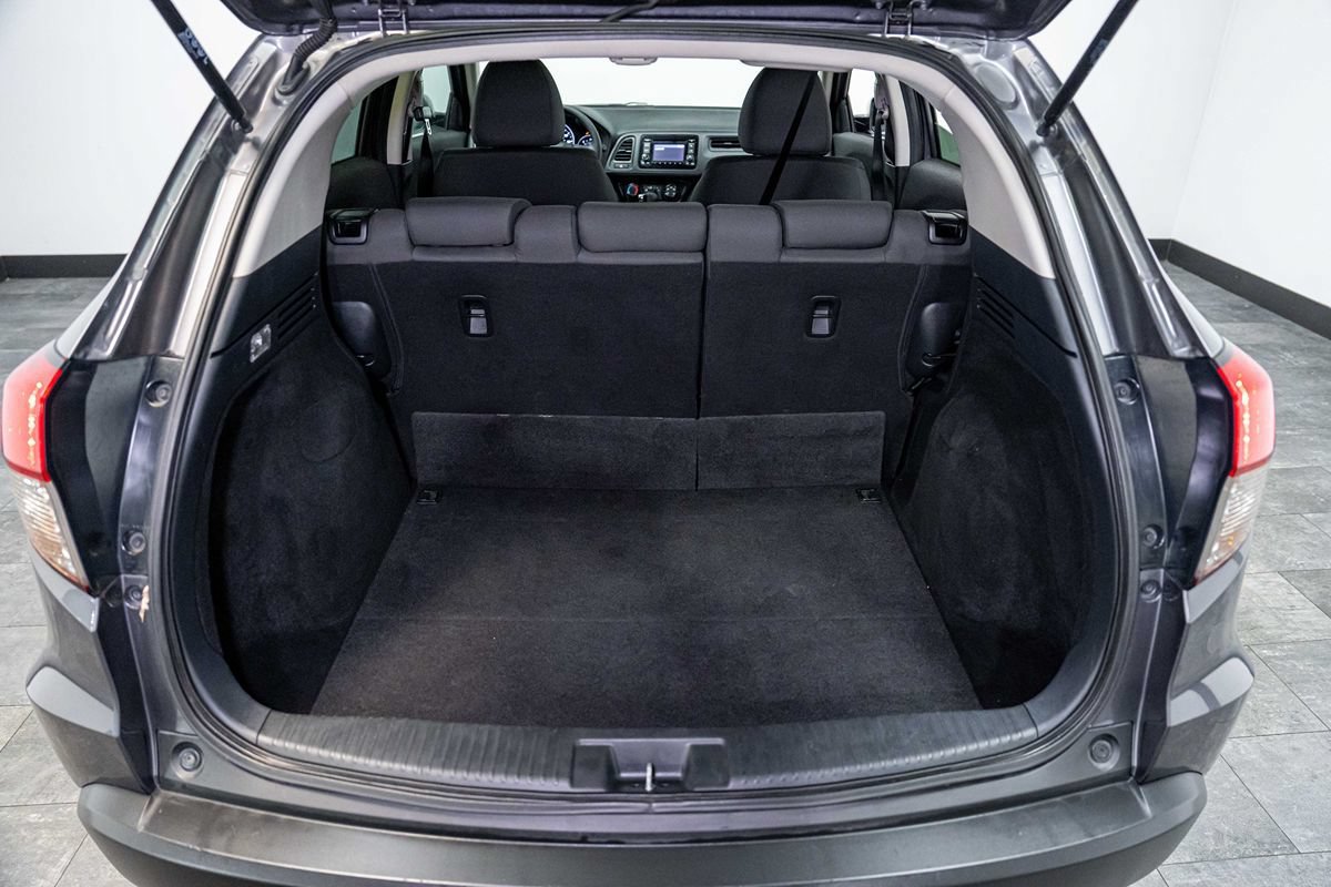 Used 2022 Honda HR-V LX image 25