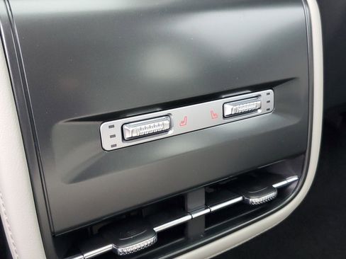 New 2026 Lincoln Nautilus Premier w/ Equipment Group 102A image 30