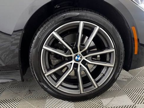Used 2022 BMW 330i xDrive Sedan w/ Driving Assistance Package image 23