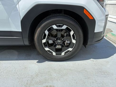 Used 2025 Hyundai Santa Fe SEL AWD/4WD image 34