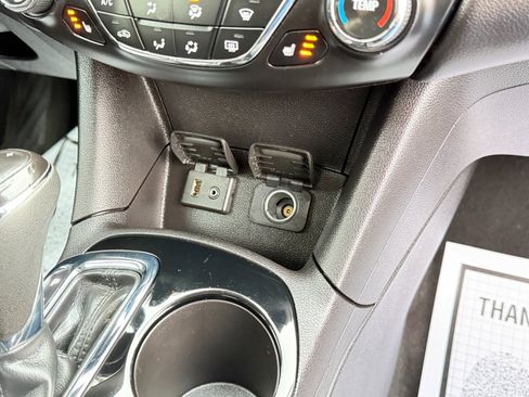 Used 2017 Chevrolet Cruze Premier image 48