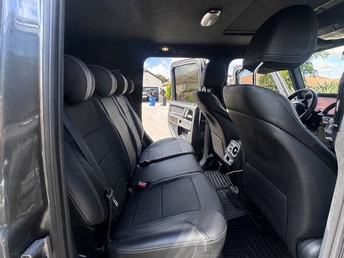 Used 2025 Mercedes-Benz G 550 image 53