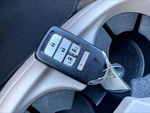 Used 2016 Honda Odyssey EX image 14