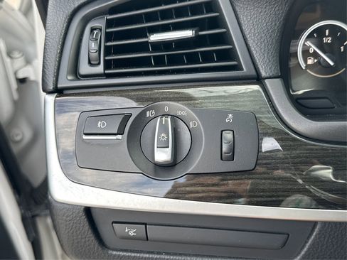 Used 2016 BMW 535i Sedan image 23