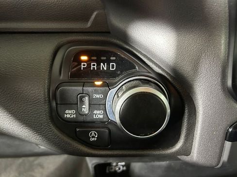 Used 2023 RAM 1500 Big Horn AWD/4WD image 49