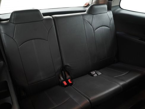 Used 2017 GMC Acadia Limited SLT AWD/4WD image 17