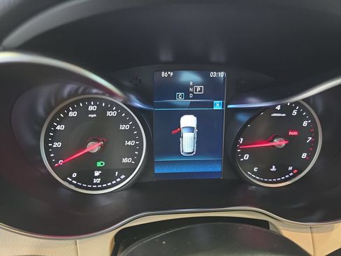 Used 2021 Mercedes-Benz GLC 300 4MATIC image 21
