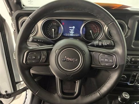 Used 2023 Jeep Wrangler Unlimited w/ Cold Weather Group image 22