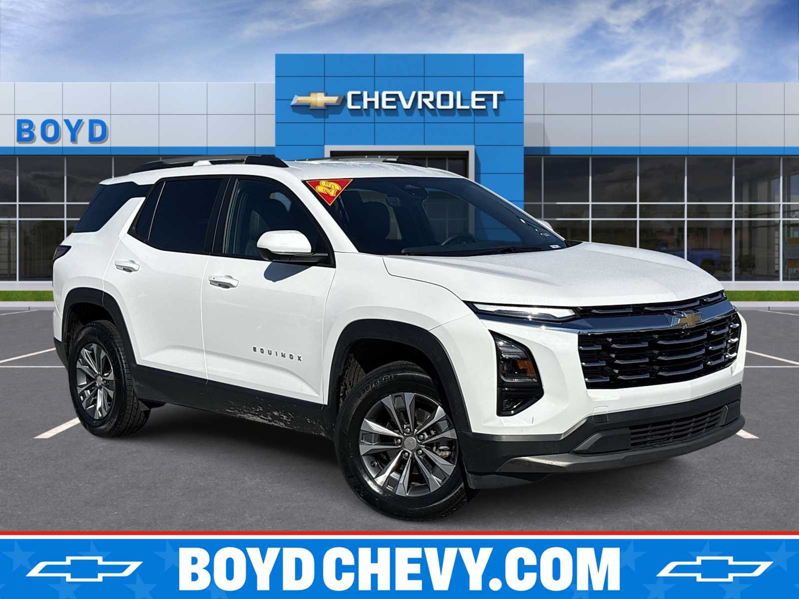 Used 2025 Chevrolet Equinox LT w/ Convenience Package II FWD image 1
