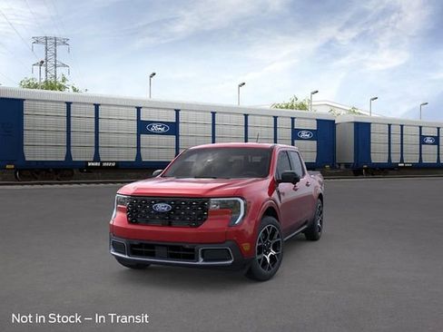 New 2026 Ford Maverick Lariat image 2