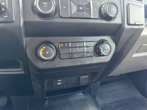 Used 2019 Ford F150 XL w/ Equipment Group 101A Mid AWD/4WD image 24