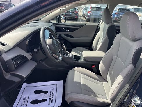 Used 2025 Subaru Legacy Premium AWD/4WD image 24