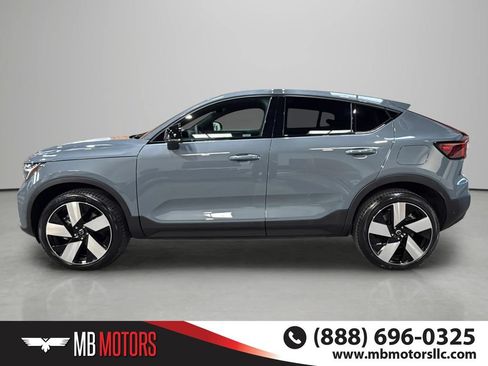 Used 2023 Volvo C40 P8 Recharge Plus w/ Climate Package AWD/4WD image 2