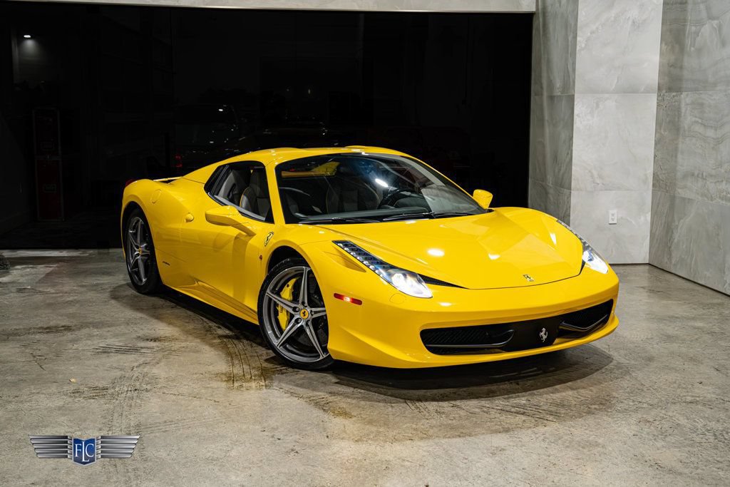 Used 2015 Ferrari 458 Spider RWD image 8