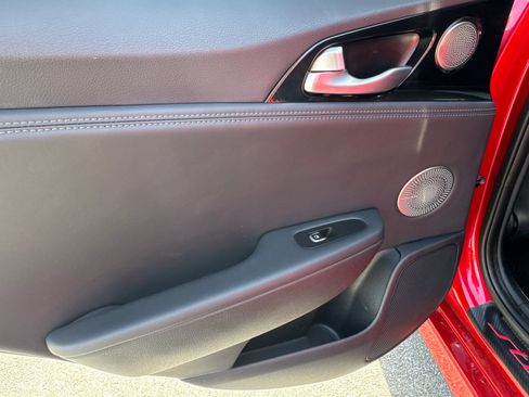 Used 2019 Kia Stinger Premium RWD image 25
