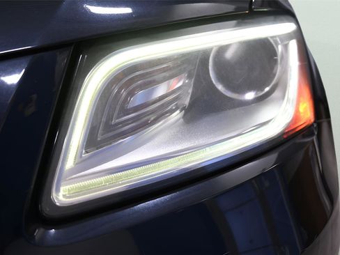 Used 2017 Audi Q5 2.0T Premium Plus w/ Technology Package AWD/4WD image 35