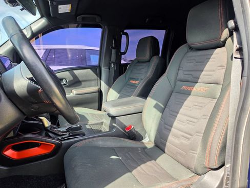 Used 2023 Nissan Frontier PRO-4X w/ Pro Convenience Package AWD/4WD image 9