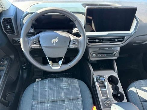 New 2025 Ford Bronco Sport Heritage w/ Convenience Package image 17