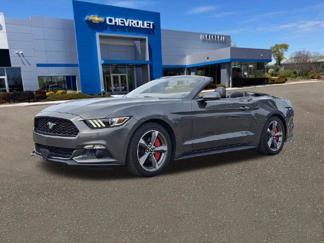 Used 2017 Ford Mustang Premium RWD image 32