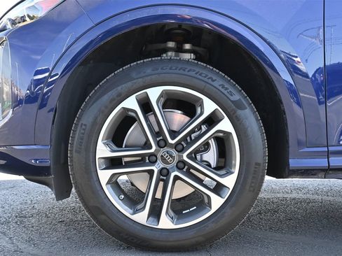 Used 2025 Audi Q5 Premium Plus w/ Premium Plus AWD/4WD image 27