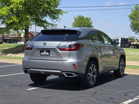 Used 2017 Lexus RX 350 FWD w/ Premium Package image 7