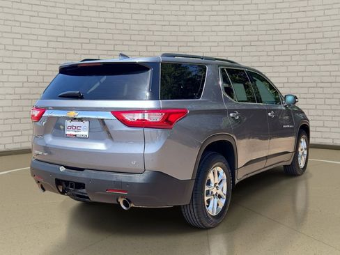 Used 2021 Chevrolet Traverse LT AWD/4WD image 5