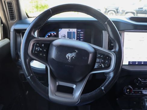 Used 2024 Ford Bronco Outer Banks AWD/4WD image 21