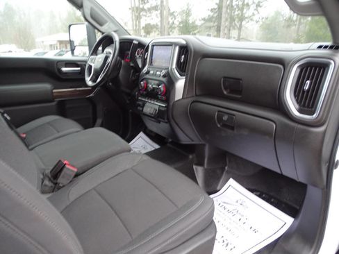 Used 2020 Chevrolet Silverado 3500 LT w/ Convenience Package image 31