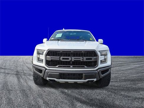 Certified 2019 Ford F150 Raptor w/ Equipment Group 802A Luxury image 9