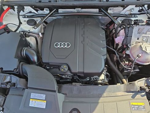 Used 2023 Audi Q5 2.0T Premium w/ Convenience Package AWD/4WD image 34