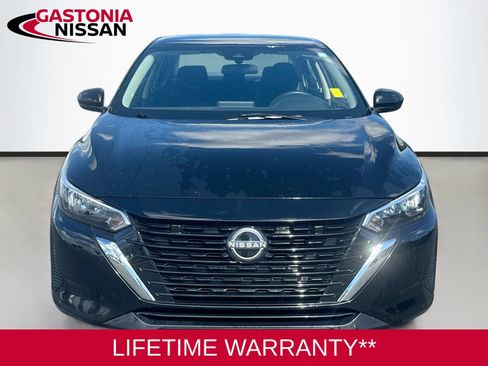 Used 2024 Nissan Sentra S FWD image 2