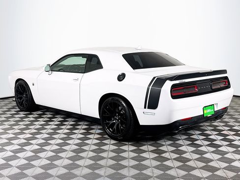 Used 2017 Dodge Challenger R/T Scat Pack image 6