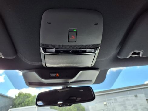 New 2025 Nissan Armada SL w/ Captain's Chari Seat Package image 22