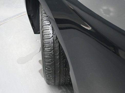 Used 2017 Ford Mustang Convertible w/ Equipment Group 051A image 5