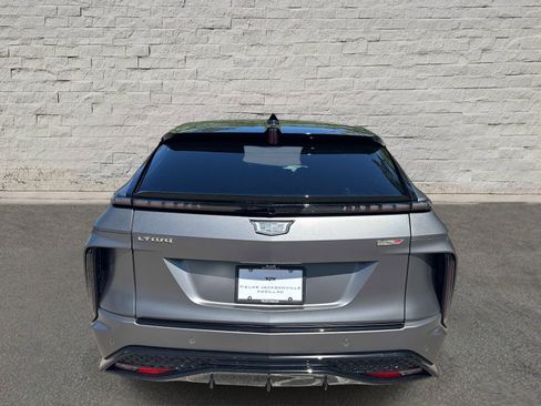 New 2026 Cadillac Lyriq V AWD/4WD image 4