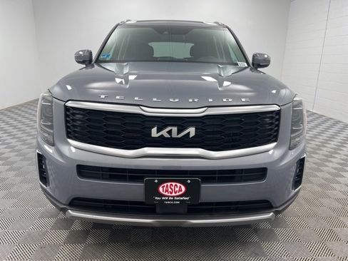 Used 2022 Kia Telluride S image 3