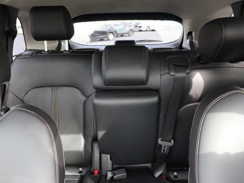 Used 2025 MAZDA CX-90 3.3 Turbo w/ Select Package image 8