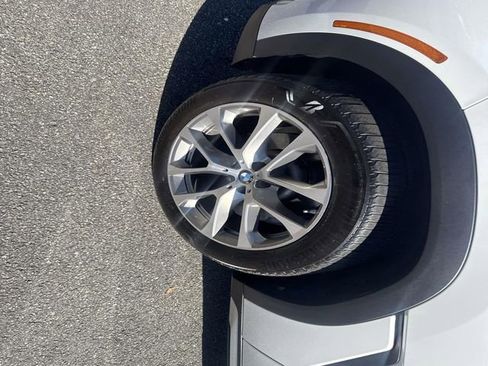 Used 2022 BMW X6 xDrive40i image 12