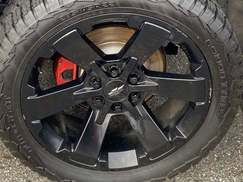 Used 2019 Chevrolet Tahoe Premier image 31